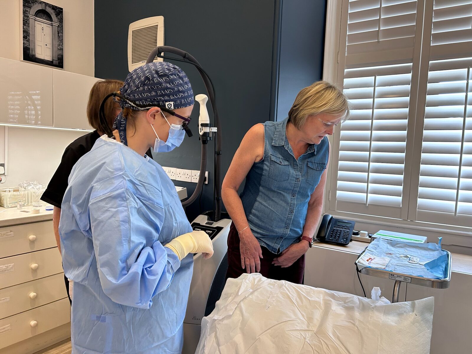 Aftercare conversation at Bloomfield Laser Clinic